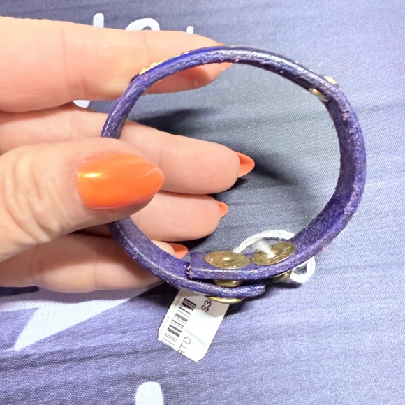 Blue leather bracelet gold accent with engraving love wins 😍 - Picture 3 of 3